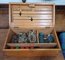 EARLY 20TH CENTURY BOXED TABLE BILLIARDS SET WITH SCOREBOARD,