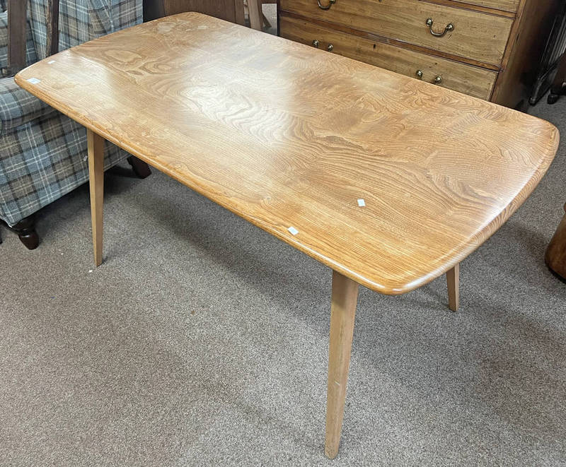 ERCOL BLONDE BEECH PLANK TABLE ON TAPERED SUPPORTS.