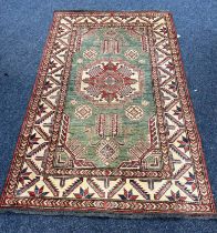 RED AND GREEN MIDDLE EASTERN RUG 130 X 200 CM