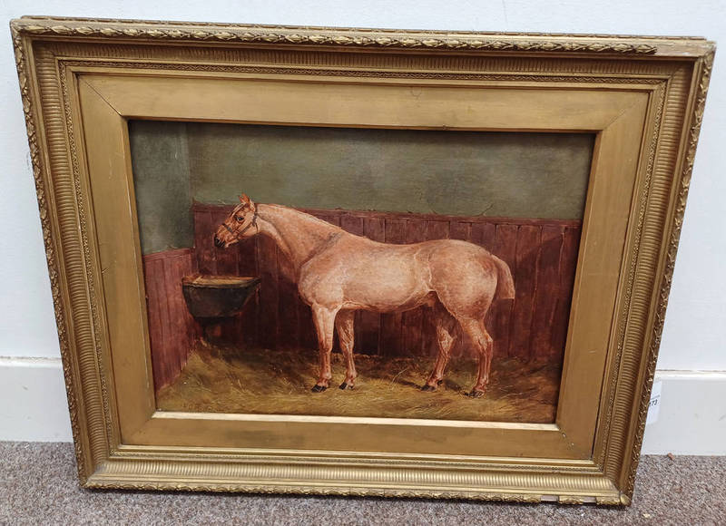 H O RICHARDSON HORSE IN STABLE SIGNED GILT FRAMED OIL PAINTING 39 X 54 CM