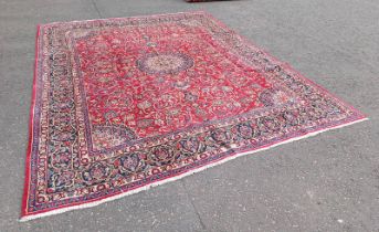 RICH RED GROUND PERSIAN KASHAN CARPET WITH CENTRAL MEDALLION DEIGN 390 X 295CM
