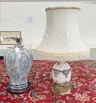 2 PORCELAIN TABLE LAMPS -2-