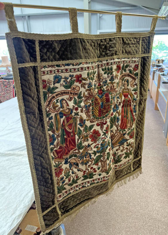 LATE 20TH CENTURY WALL TAPESTRY WITH FIGURES AND MYTHICAL BEASTS 71 X 84 CM