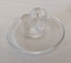 LALIQUE CIRCULAR GLASS SWAN DISH ENGRAVED TO BASE IN SCRIPT LALIQUE FRANCE,