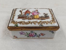 PORCELAIN BOX WITH CLASSICAL SCENE DECORATION & CROSSED SWORDS MARK TO BASE,