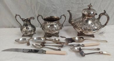 3 PIECE SILVER PLATED TEASET, MOTHER OF PEARL HANDLED LADLE,