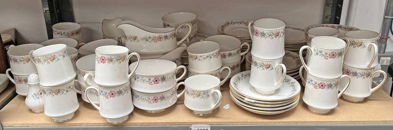 PARAGON PORCELAIN TEA & DINNERWARE BELINDA PATTERN ON 1 SHELF