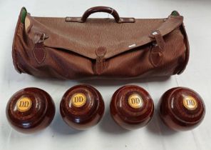 SET OF LAWN BOWLS WITH CARRY CASE