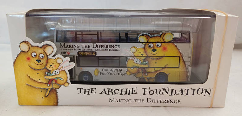 CREATIVE MASTER 1:76 SCALE ALX 400 ALEXANDER "ARCHIE FOUNDATION" BUS.