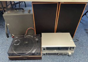 PIONEER LP-120 TURNTABLE TOGETHER WITH KEF 104 TYPE SP1038 REFERENCE STEREO SPEAKER,