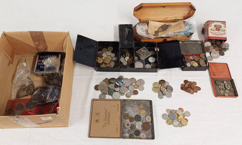 GOOD SELECTION OF VARIOUS WORLD COINAGE TO INCLUDE GB, RUSSIA, FRANCE, IRELAND, ITALY, GERMANY,