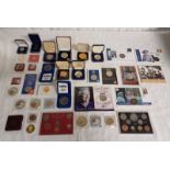 GOOD SELECTION OF VARIOUS WORLD COMMEMORATIVE COINS,