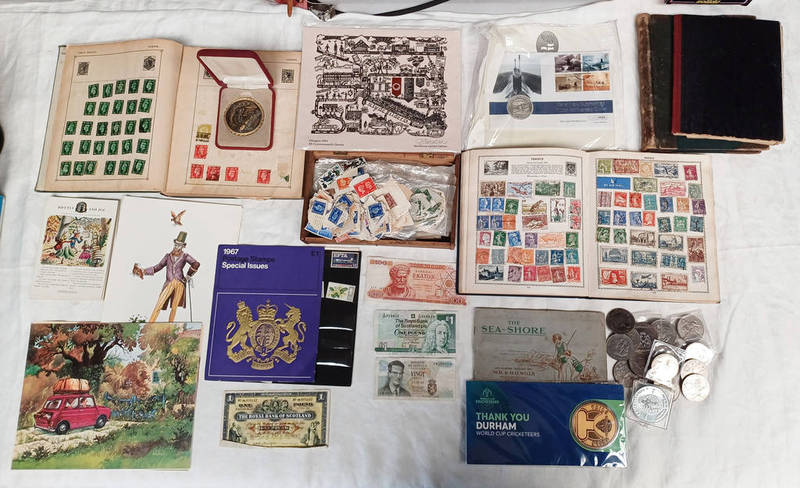 SELECTION OF VARIOUS STAMPS, COINS, MEDALS, BANKNOTES, ETC TO INCLUDE 1977 SILVER PROOF CROWN,