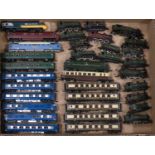 Bachmann N Gauge Blue Pullman Set