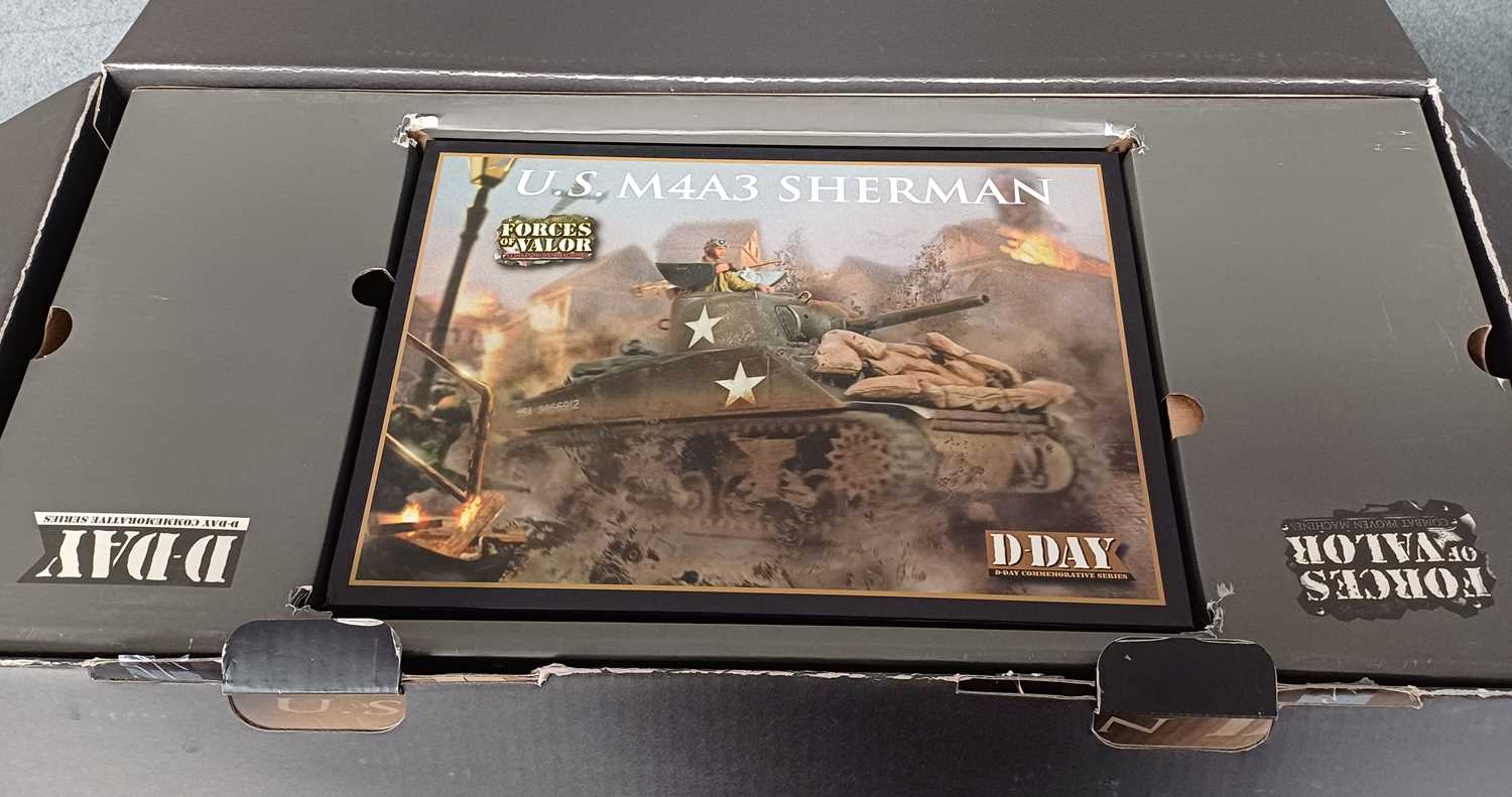 Forces Of Valor 1:16 Scale M4A3 Sherman Tank - Image 5 of 7