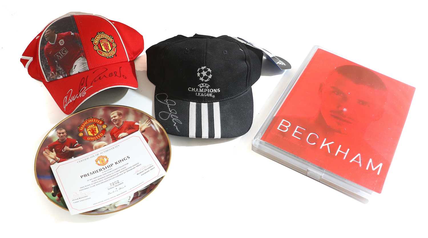 Manchester United Football Club Group - Image 2 of 6