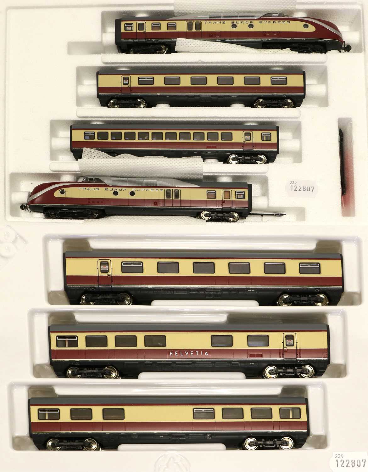 Roco HO Gauge 43011 VT11 TEE Four Car Set