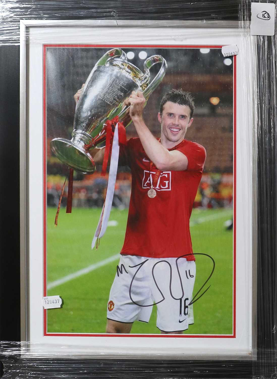 Manchester United Related Items - Image 4 of 8