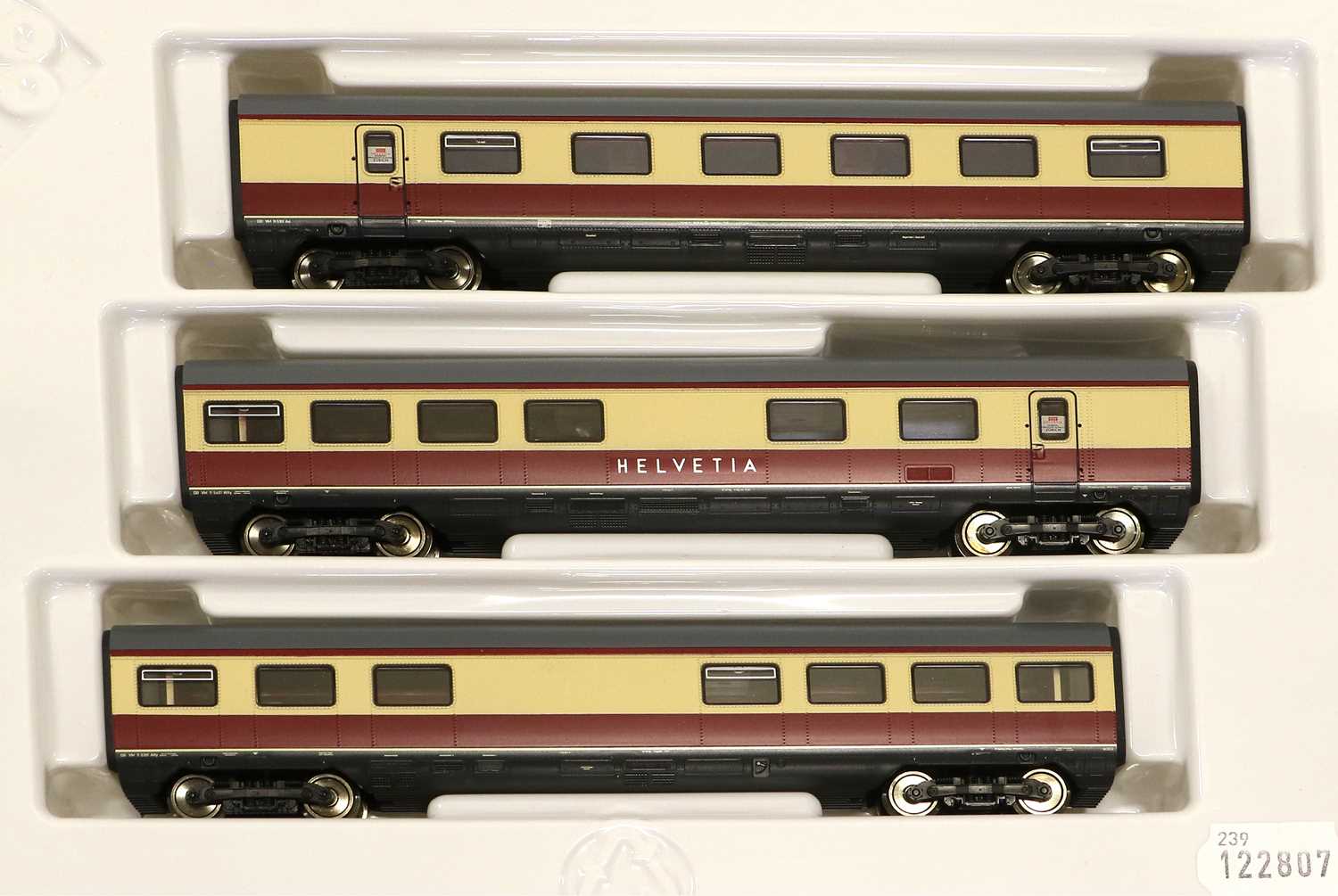 Roco HO Gauge 43011 VT11 TEE Four Car Set - Image 2 of 3