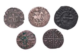 5x English and World Hammered coins; comprising 2x Edward I, long cross pennies, both London mint,