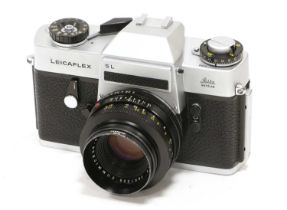 Leicaflex SL Camera