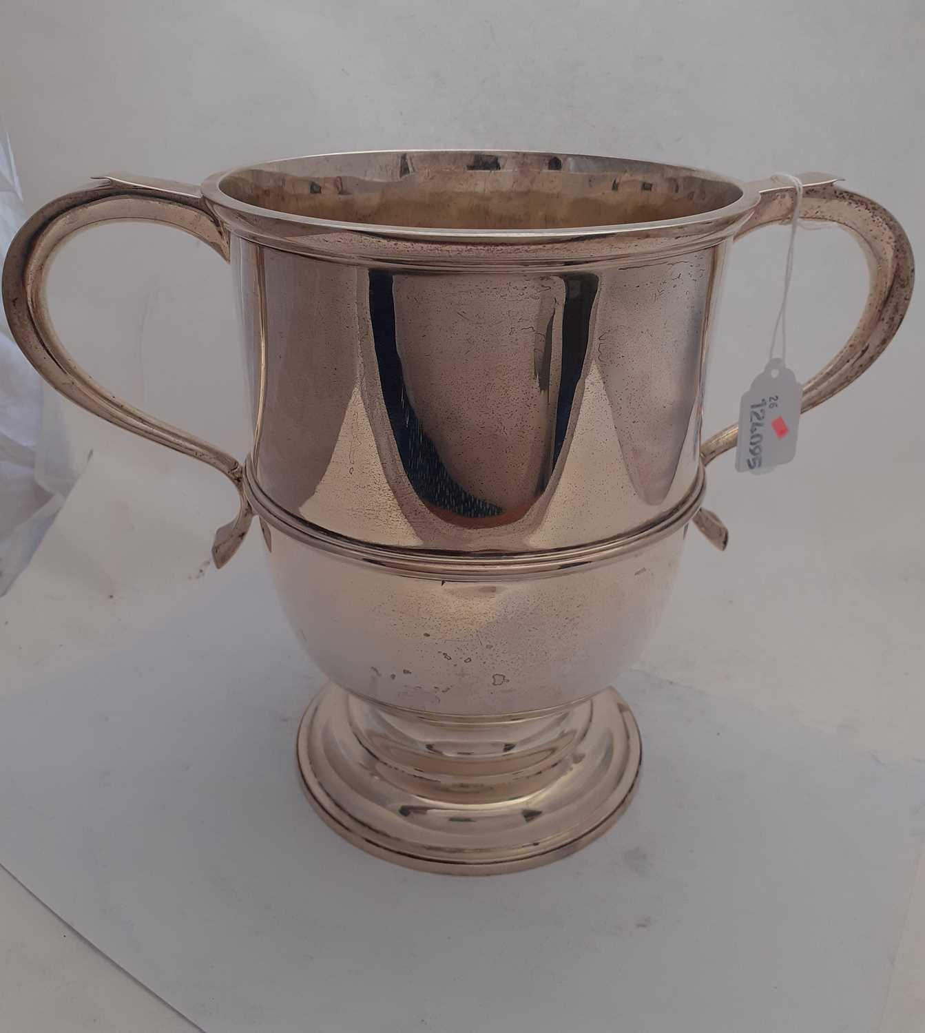 A George V Silver Two-Handled Cup, by Charles Stuart Harris, London, 1910 - Image 5 of 6