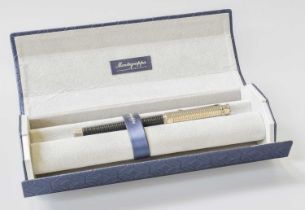 A Montegrappa Nerouno Duetto Rollerball-Pen, the black resin body with white metal screw-cap and