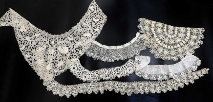Early 20th Century Irish Crochet Lace comprising two collars, a lace trimmed white cotton