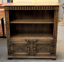 Titchmarsh & Goodwin Oak Bookcase, 84cm by 25.5cm by 90cm