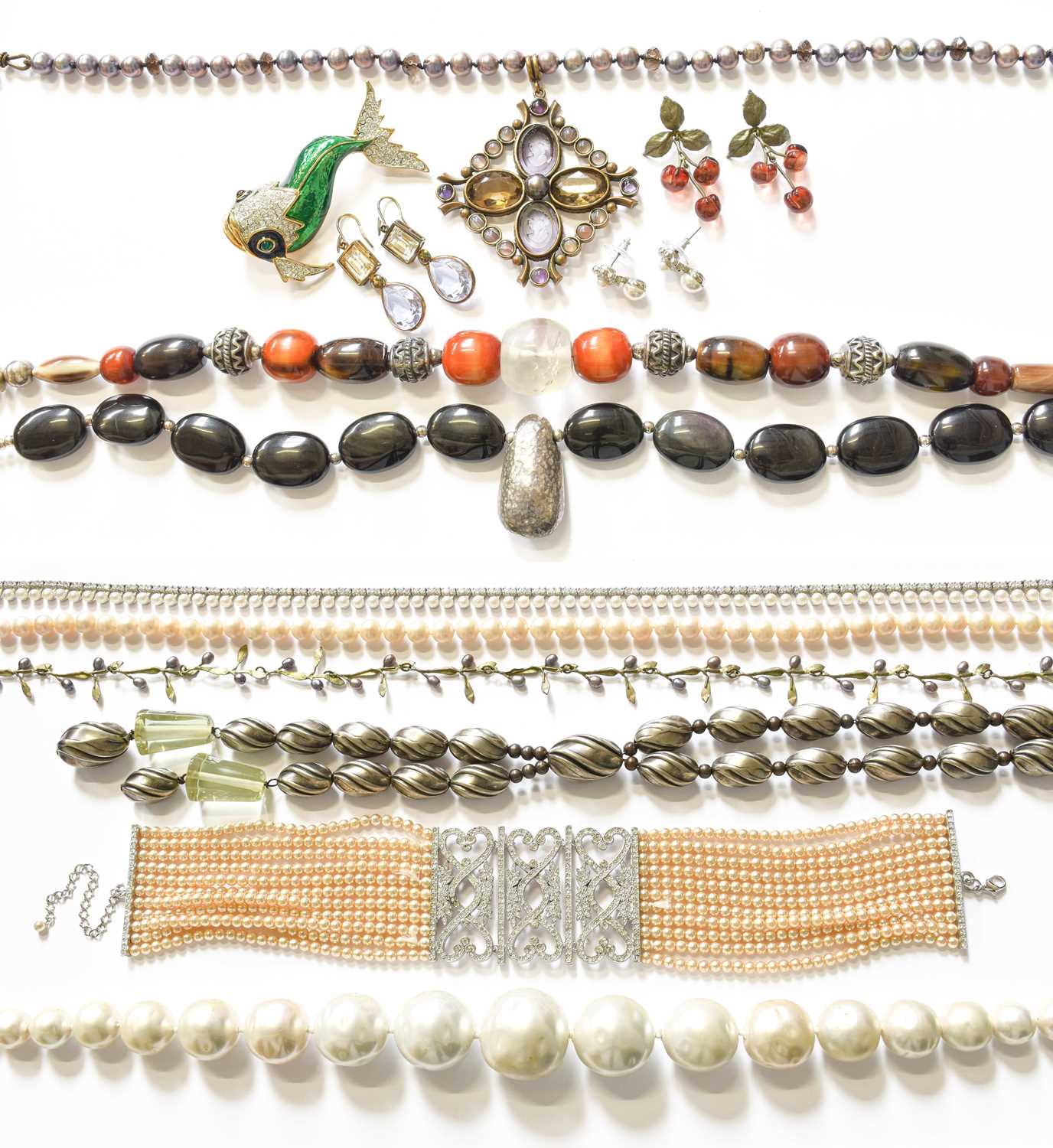 A Quantity of Costume Jewellery, comprising a Kenneth Lane fish brooch, a Giorgio Armani necklace, a