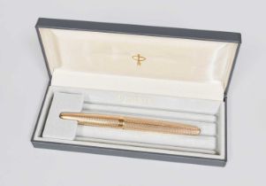 An Elizabeth II Gold Fountain-Pen, by Parker, London, 1968, 9ct, with an overall engine-turned