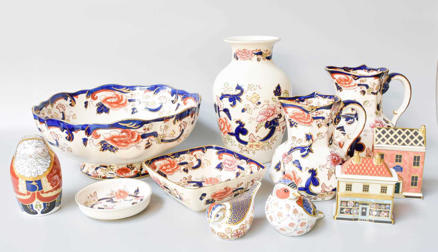 Five Royal Crown Derby Imari Paperweights and a small quantity of Mason's Mandalay pattern wares (