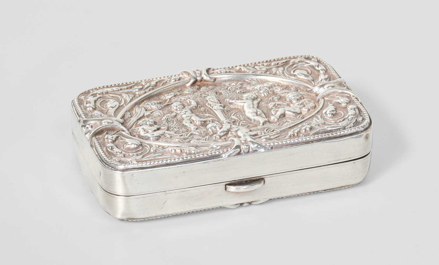 A Victorian Silver-Mounted Purse, by Deakin and Francis, Birmingham, 1898, oblong, the hinged