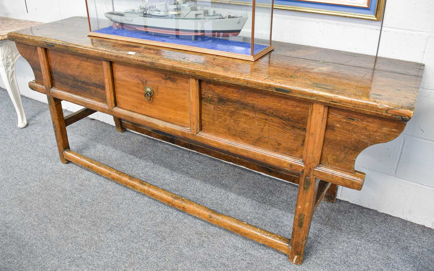 A Late 19th Century Shanxi-Style Softwood Low Sideboard, with deep drawer flanked by moulded - Bild 14 aus 14