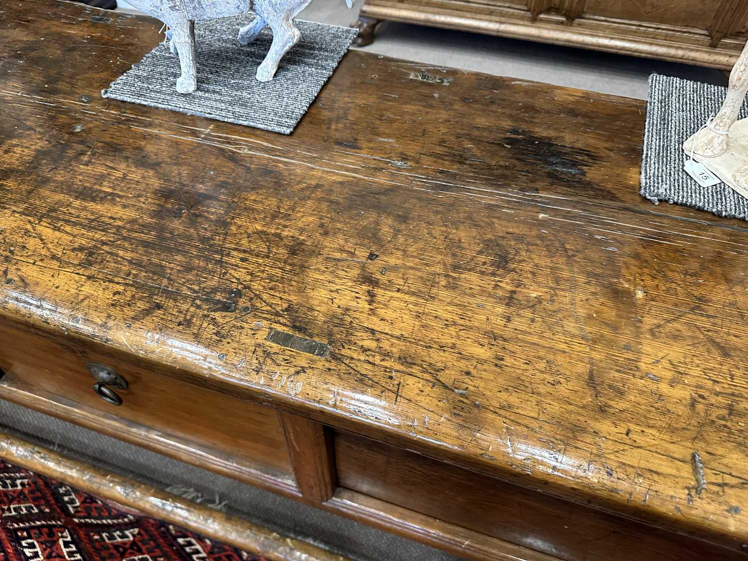 A Late 19th Century Shanxi-Style Softwood Low Sideboard, with deep drawer flanked by moulded - Bild 6 aus 14