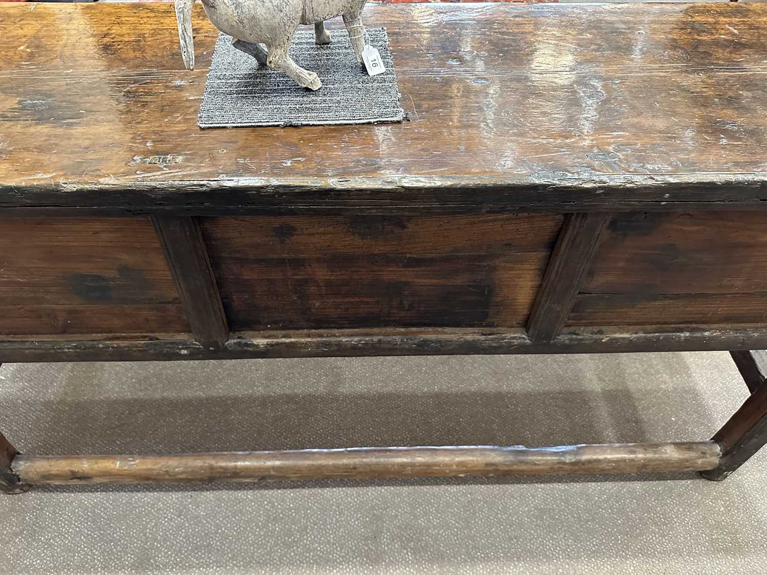 A Late 19th Century Shanxi-Style Softwood Low Sideboard, with deep drawer flanked by moulded - Bild 3 aus 14