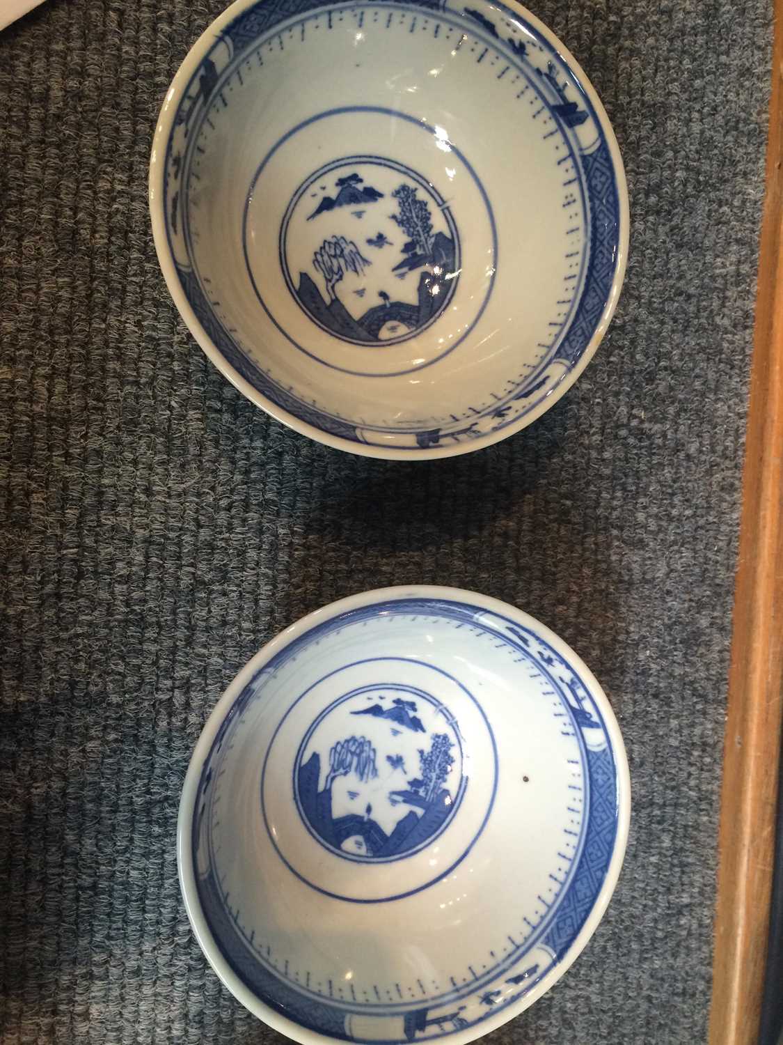 A Comprehensive Chinese Porcelain Dinner Service, painted in underglaze blue in the 18th century - Image 13 of 13