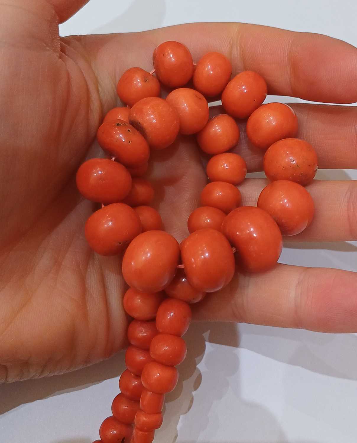 A Graduated Coral Bead Necklace, length 42cm; and A Four Strand Coral Branch Necklace, with cross - Image 3 of 9