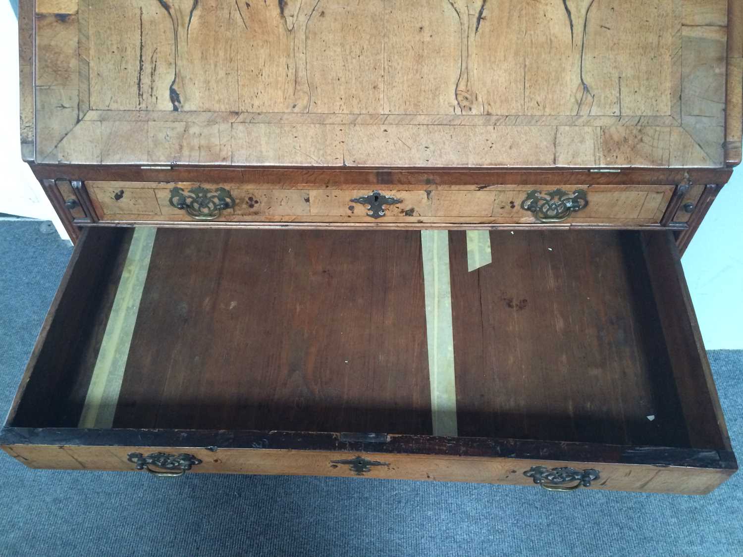 An 18th Century Walnut and Crossbanded Bureau, the fall flap opening to reveal fitted interior - Image 9 of 11