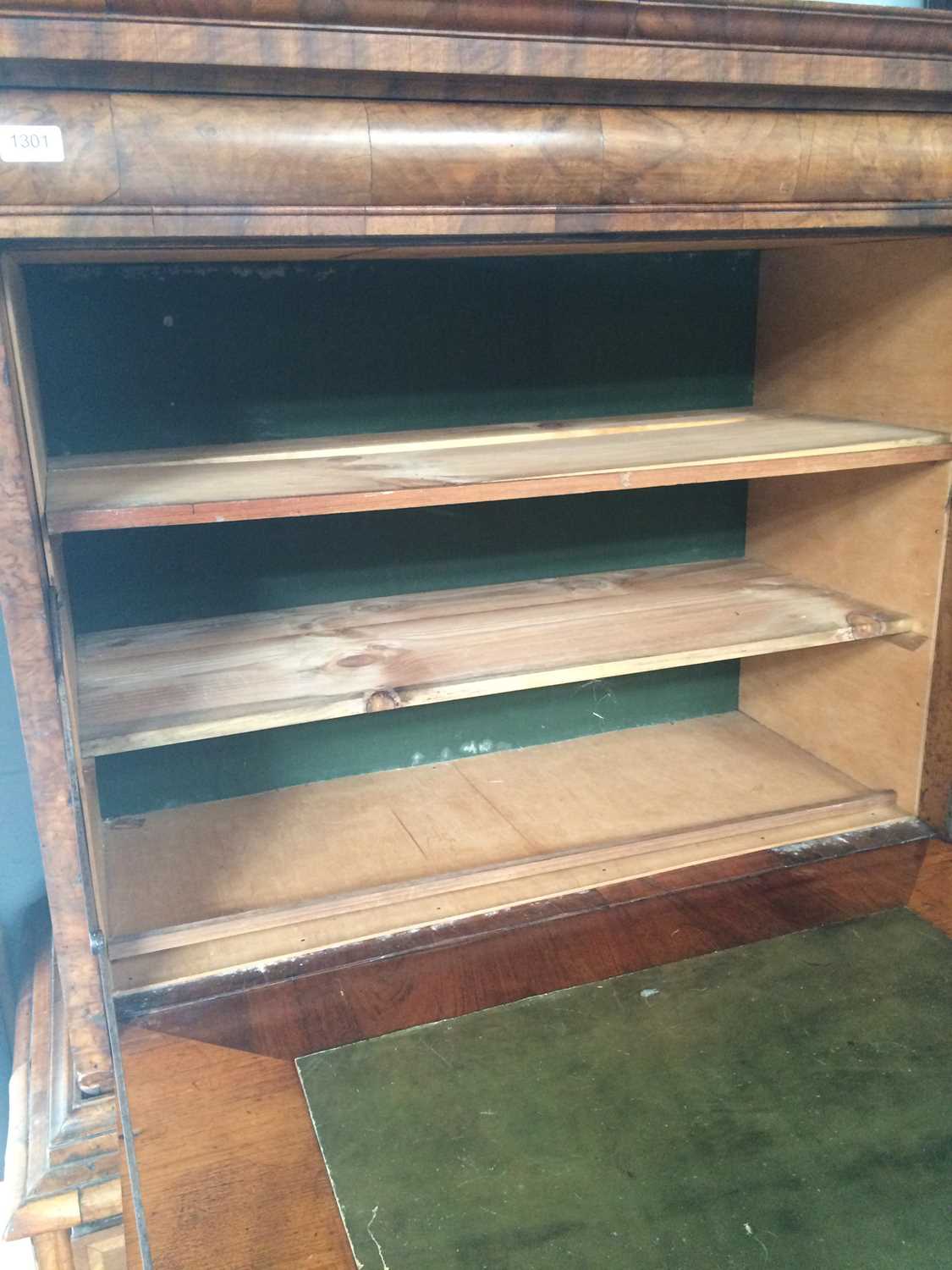 An 18th Century Walnut Secretaire Abatant, the fall front stamped, Charles Pellham (interior - Bild 2 aus 5