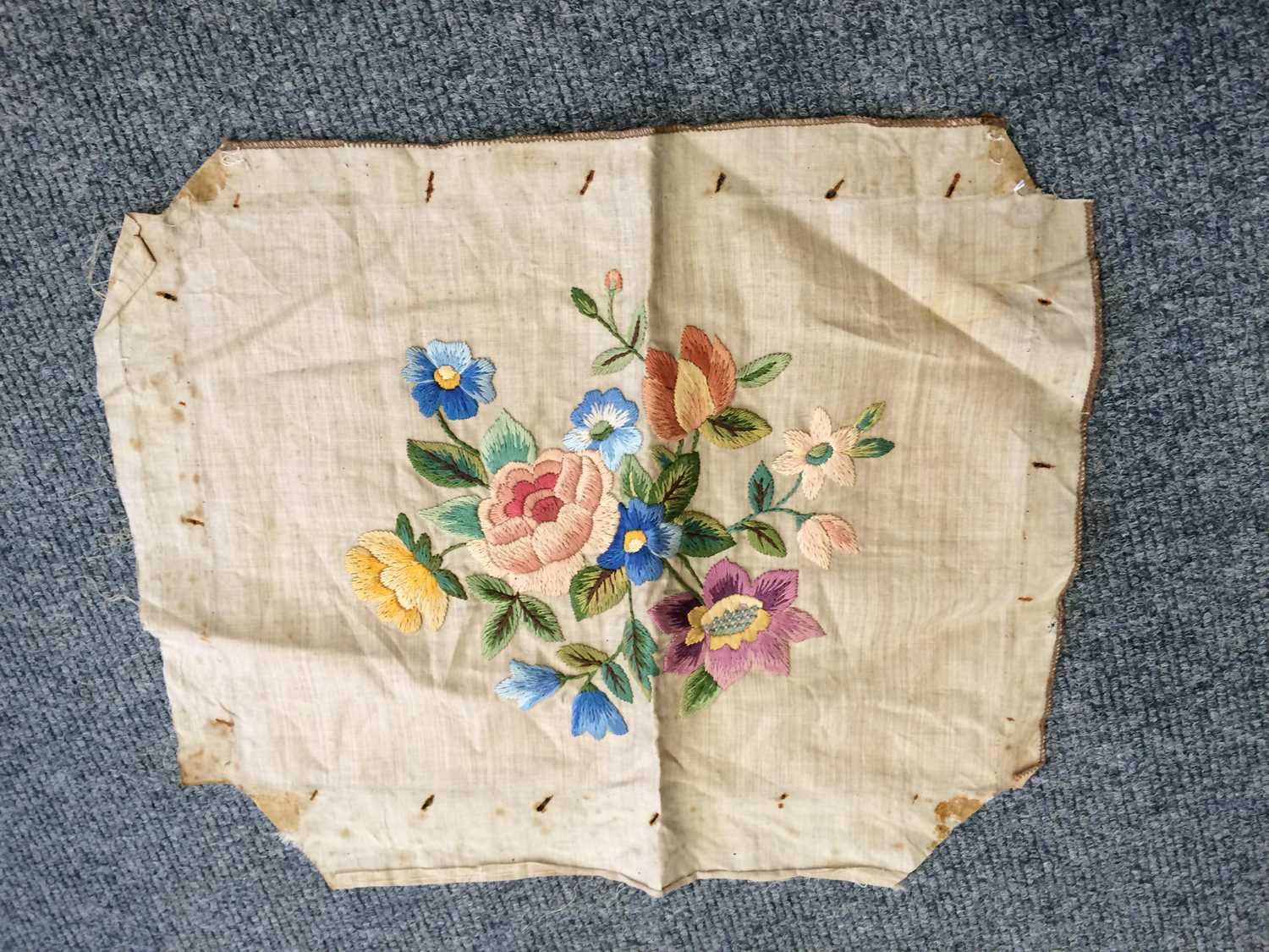 Assorted Chinese, Eastern and Other Textiles, comprising embroideries, baby silk shoes, silk - Image 2 of 30