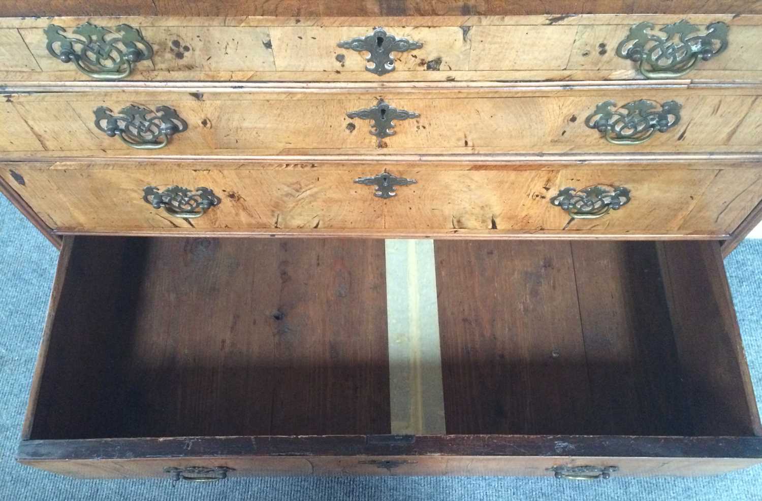 An 18th Century Walnut and Crossbanded Bureau, the fall flap opening to reveal fitted interior - Image 11 of 11