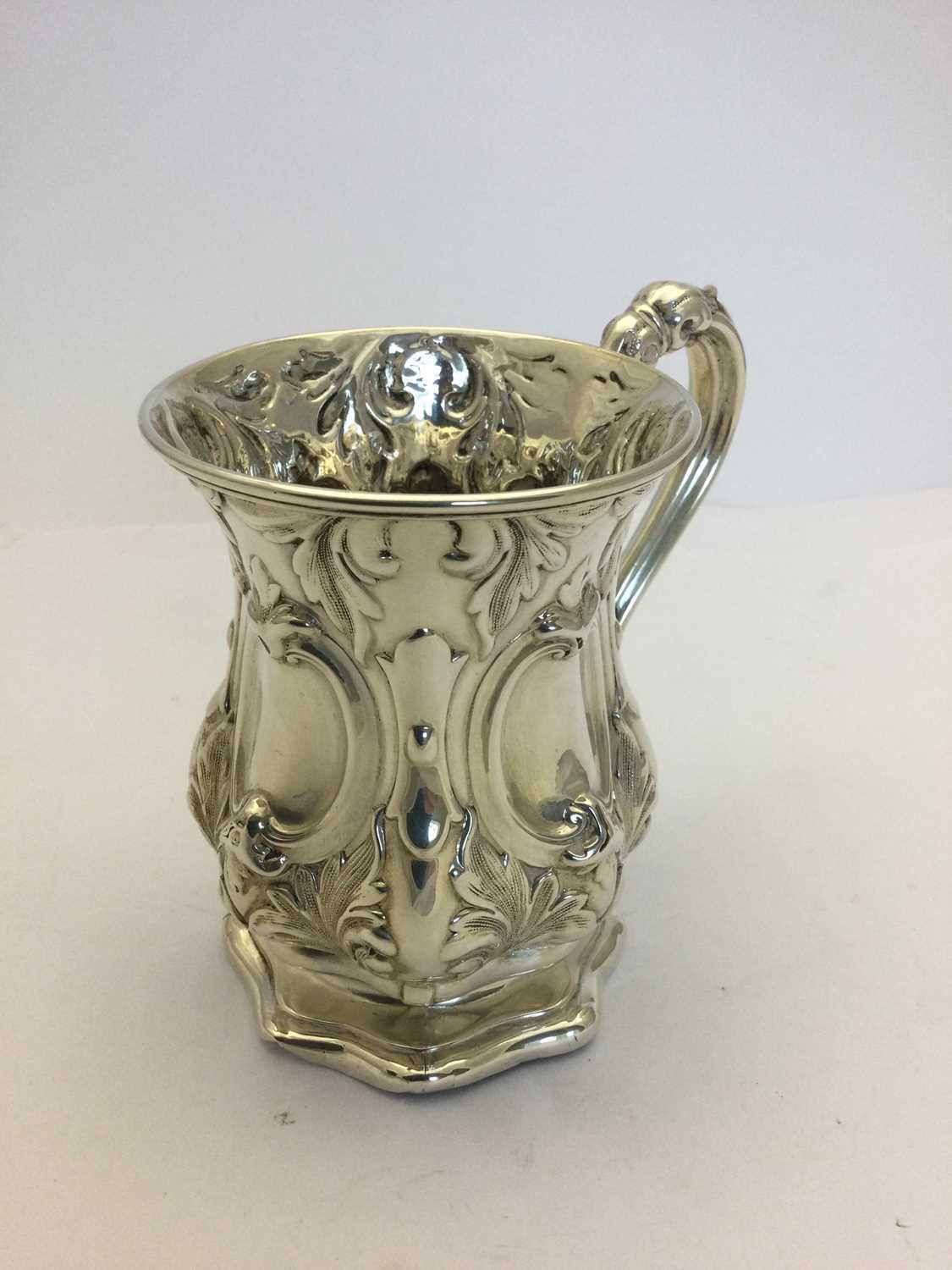 A Victorian Silver Christening-Mug, by Henry Wilkinson and Co., Sheffield, 1853 - Image 3 of 8