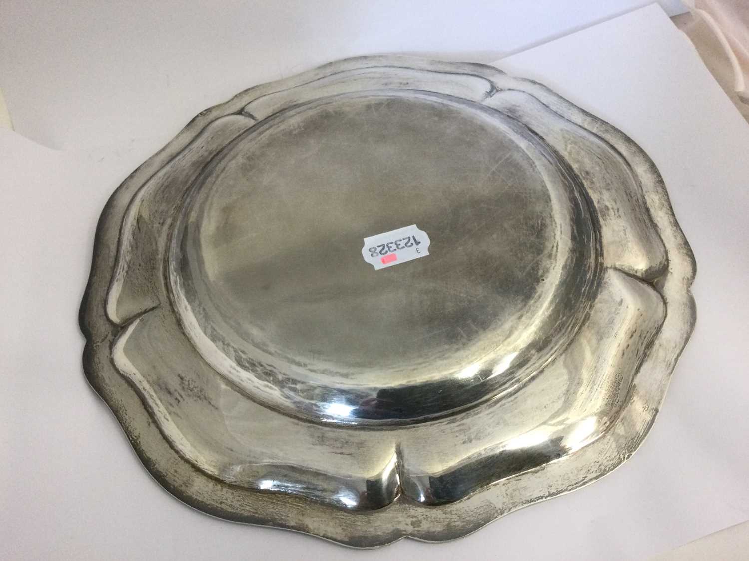 A French Silver Second-Course Dish, Maker's Mark GLJ, Early 20th Century - Image 7 of 8