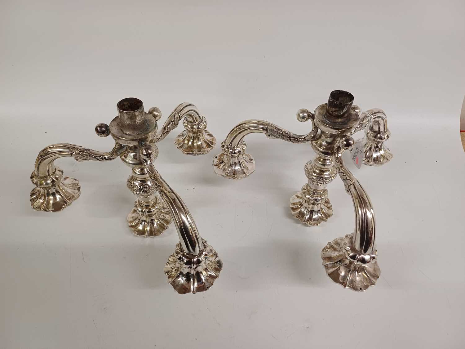 A Pair of Austrian Silver Four-Light Candleabra, Possibly by Franz Zeitler, Vienna, 1856 - Bild 3 aus 7