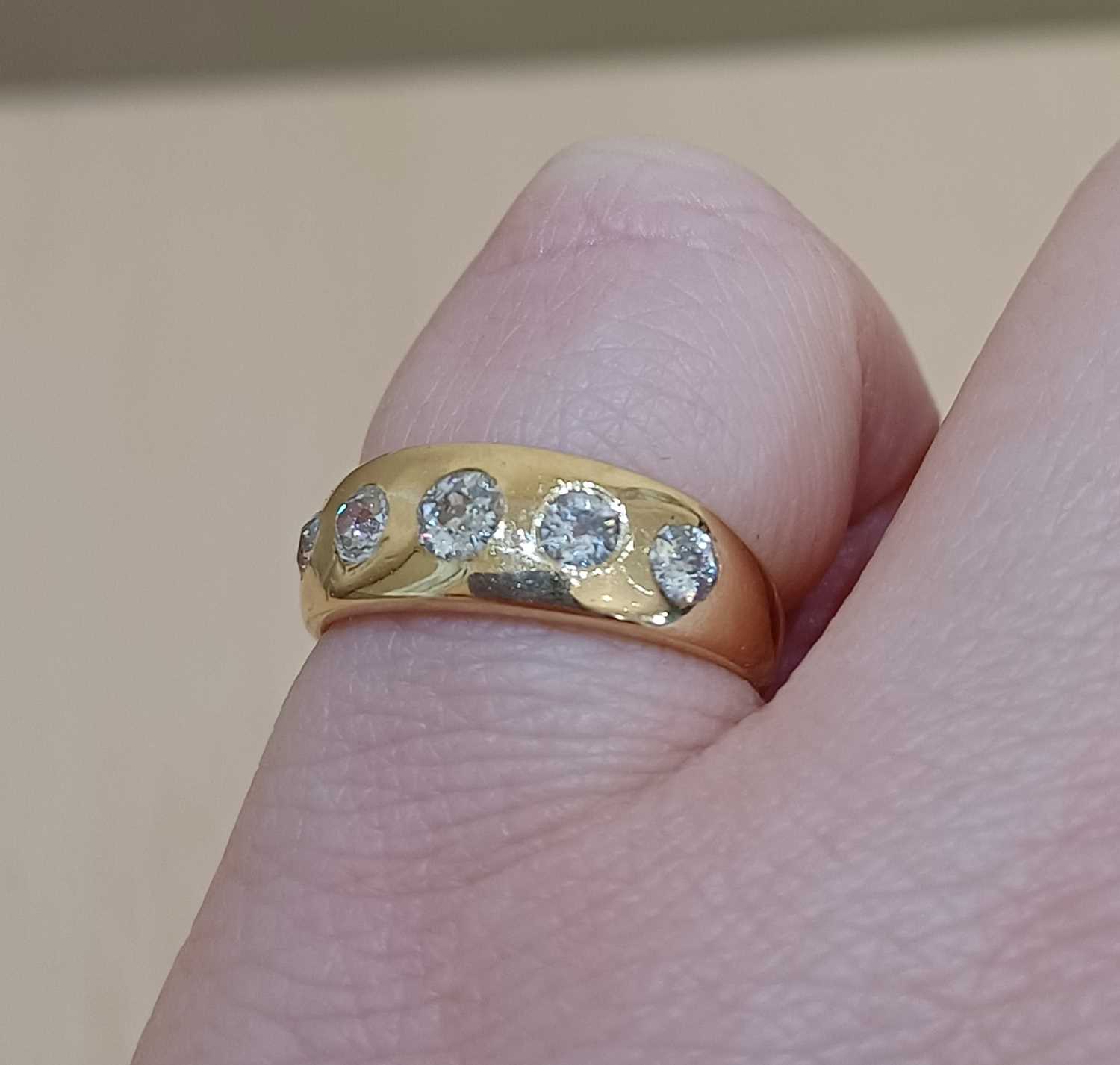 An 18 Carat Gold Diamond Five Stone Ring the graduated old cut diamonds inset into a tapered - Image 5 of 5