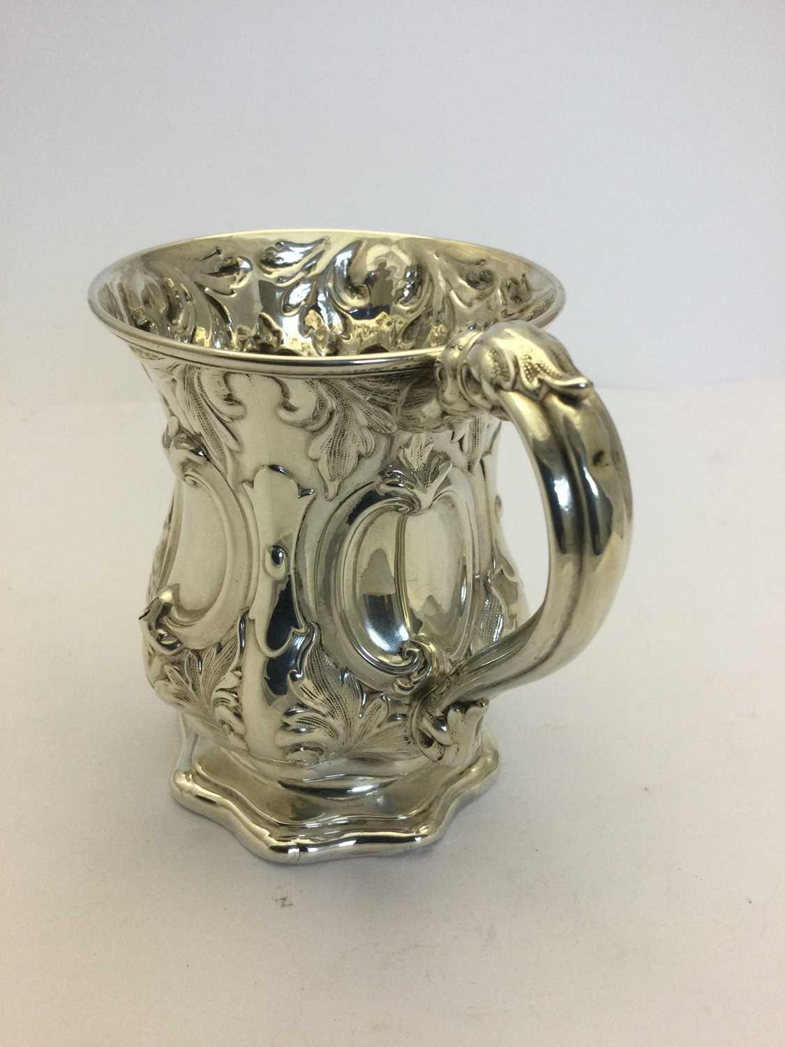 A Victorian Silver Christening-Mug, by Henry Wilkinson and Co., Sheffield, 1853 - Image 4 of 8