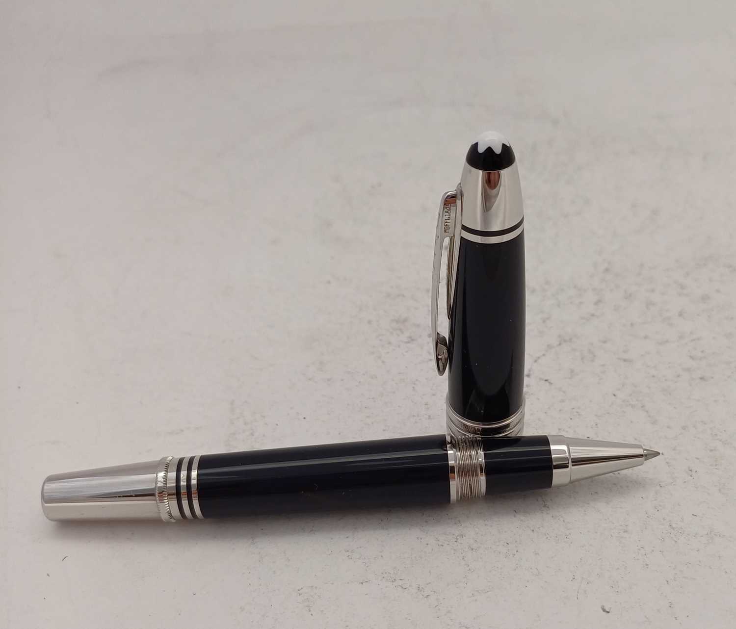 A Montblanc John F. Kennedy Rollerball-Pen, The Clip Numbered MBFF618Q5 - Image 2 of 6