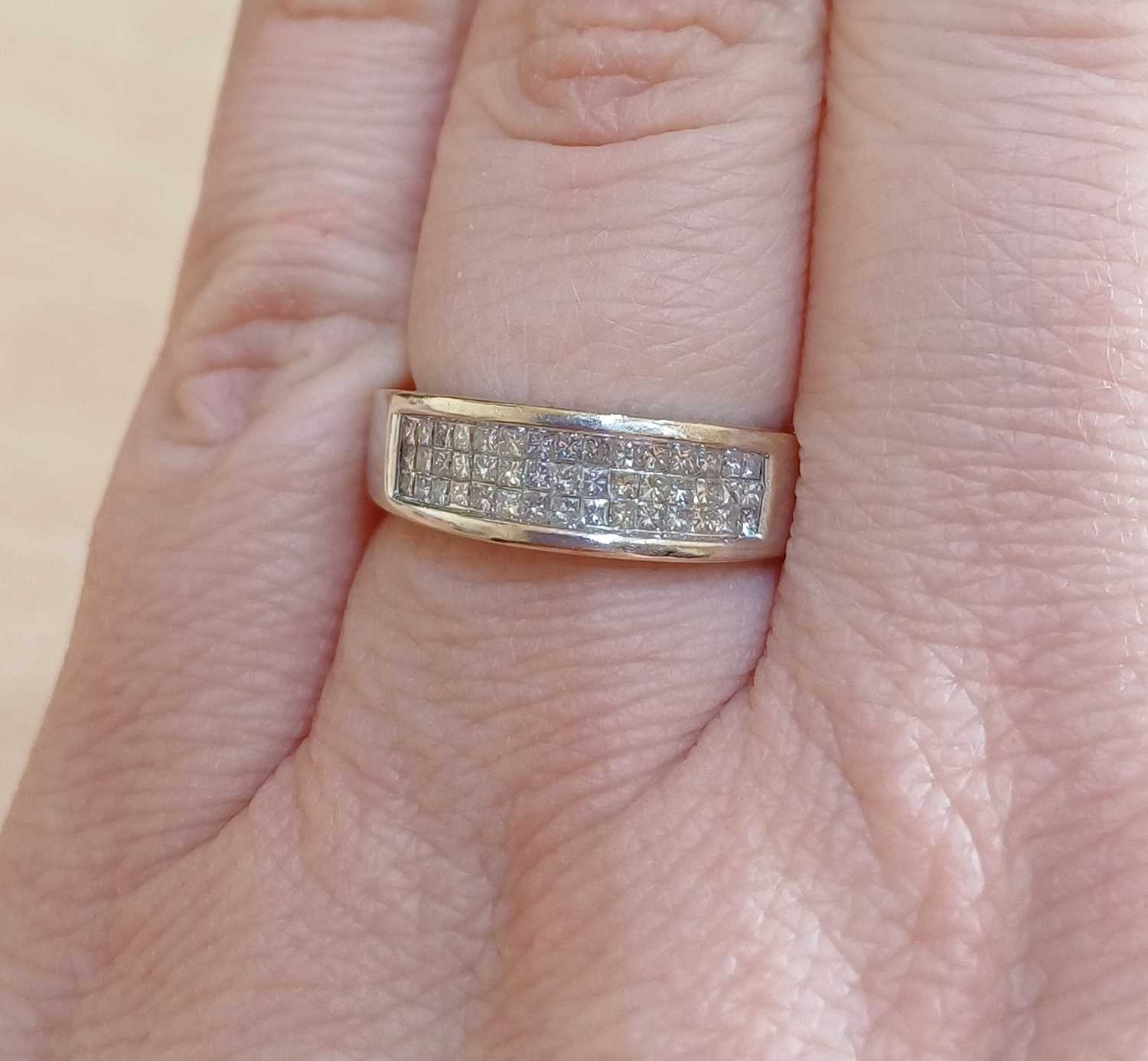 An 18 Carat White Gold Diamond Half Hoop Ring, by Iliana three rows of princess cut diamonds in a - Image 4 of 4