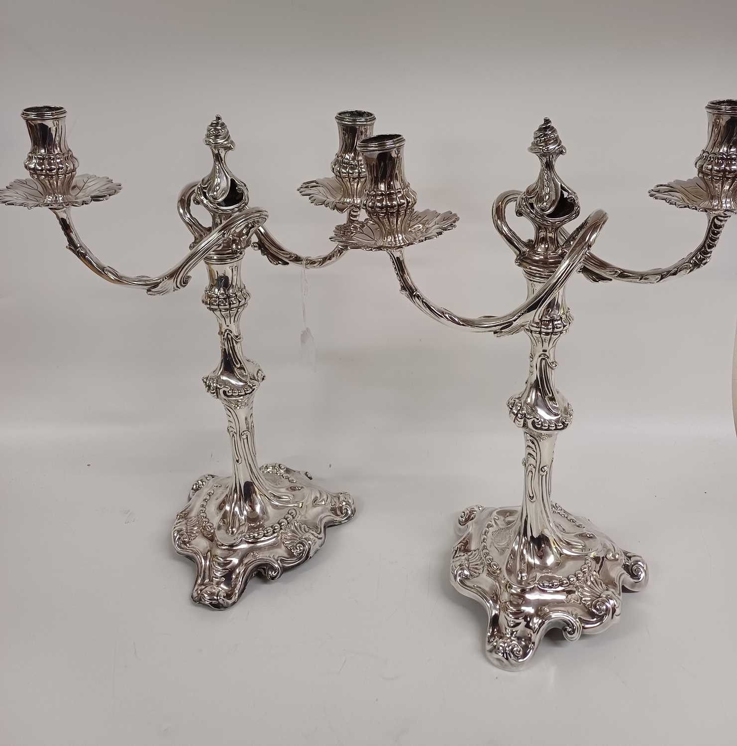 Two George III Silver Two-Light Candleabra, One Base by Ebenezer Coker, London, 1760, The Other Bas - Bild 4 aus 10